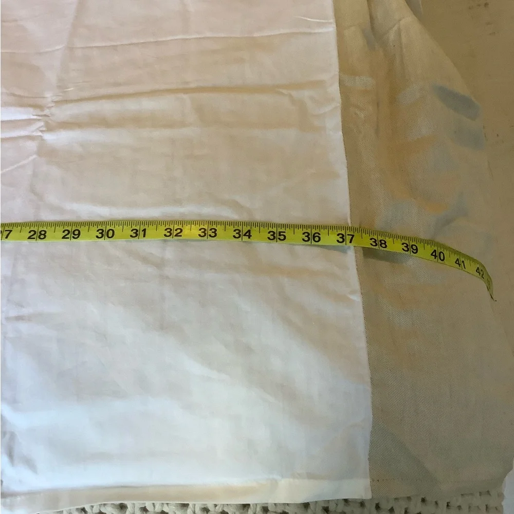 Restoration hardware bedskirt❤️❤️❤️❤️
